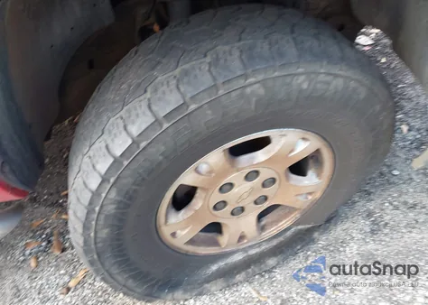 2005 Chevrolet Avalanche 1500 Z71 z USA, uszkodzony, nr VIN 3GNEK12Z55G165036